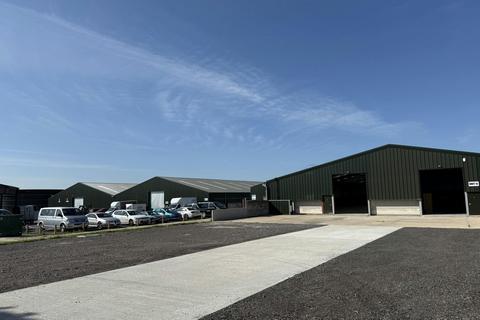 Warehouse to rent, Church Ln Southampton SO32 3NU