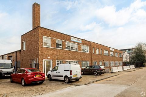 Warehouse to rent, 134-136 Clock Tower Rd Isleworth TW7 6DT