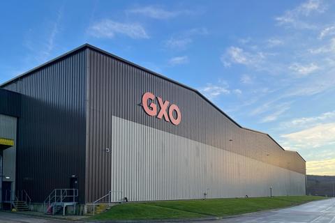 Distribution warehouse to rent, Tuxford Rd Boughton NG22 9LD