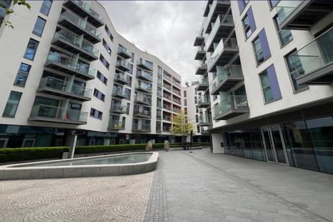 Retail property (high street) to rent, Wellesley Rd Croydon CR0 2FT