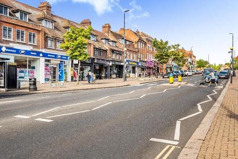 Retail property (high street) to rent, 29-31 Bridge St Pinner HA5 3HR