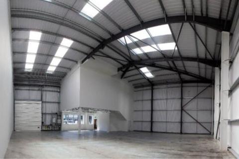 Warehouse to rent, Cowley Mill Rd Uxbridge UB8 2GG