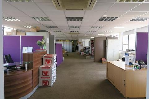 Warehouse to rent, Fourth Way Wembley HA9 0HQ