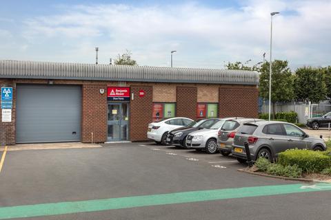 Industrial development to rent, 389 Sykes Rd Slough SL1 4SP