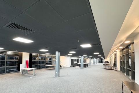 Office to rent, Davy Ave Milton Keynes MK5 8HJ