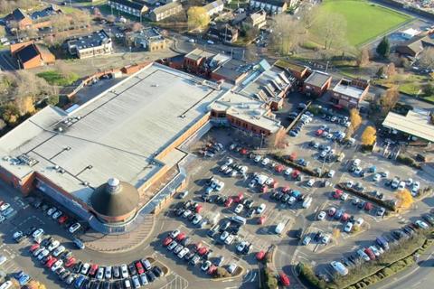 Retail property (high street) to rent, Church St Leeds LS10 2AP