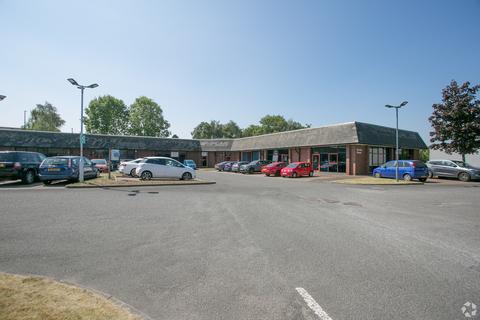 Office to rent, Second Av Kingswinford DY6 7YB
