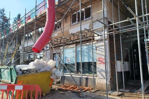 Retail property (high street) to rent, 50 Nutfield Rd Merstham RH1 3EP