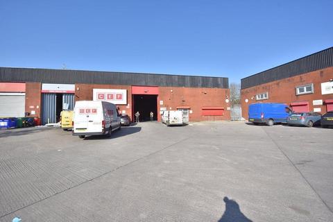 Industrial unit to rent, 99 Higher Ardwick Manchester M12 6DD