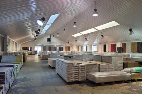Retail property (high street) to rent, 11 Dundee Ct Falkirk FK1 1PW