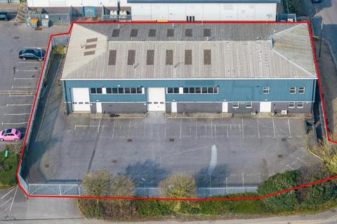 Warehouse to rent, Dominion Rd Bournemouth BH11 8LH