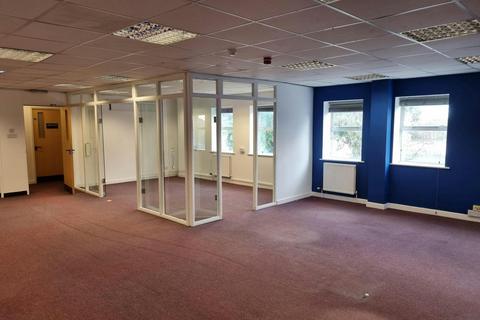 Warehouse to rent, Dominion Rd Bournemouth BH11 8LH