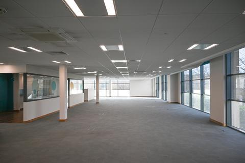 Office to rent, Davy Ave Milton Keynes MK5 8HJ