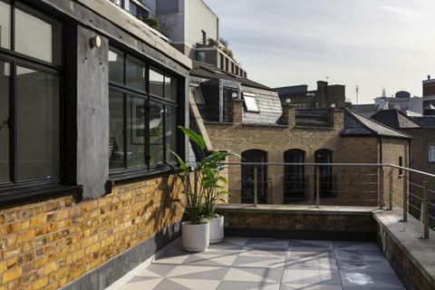 Office to rent, 15-19 Baker's Row London EC1R 3DG