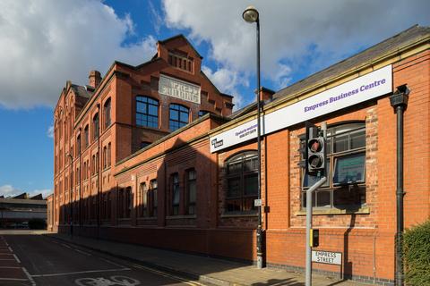 Industrial unit to rent, 380 Chester Rd Manchester M16 9EA