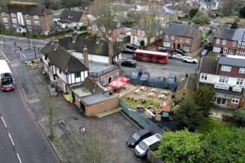 Pub for sale, Hanworth Rd Feltham TW13 5AX