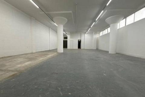 Industrial unit to rent, East Ln Wembley HA9 7UR