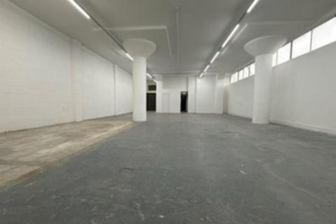 Industrial unit to rent, East Ln Wembley HA9 7UR