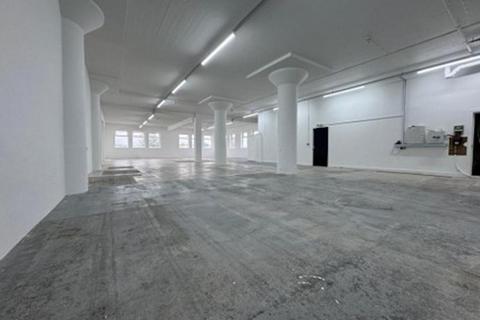 Industrial unit to rent, East Ln Wembley HA9 7UR