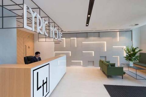 Office to rent, 149 Hammersmith Rd London W14 0QL