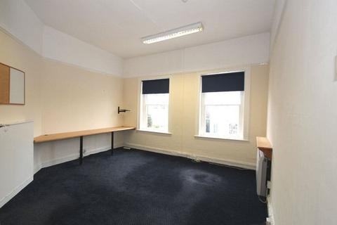 Office to rent, 7 High St Emsworth PO10 7AQ