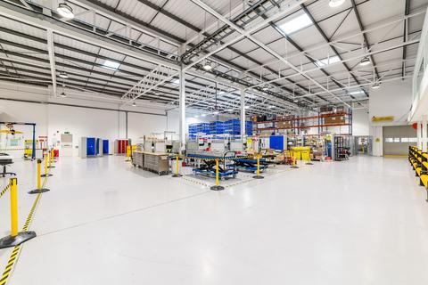 Industrial unit to rent, 3 Precedent Dr Milton Keynes MK13 8HF