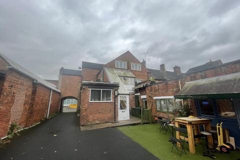 Office to rent, 14a High St Eccleshall ST21 6BZ