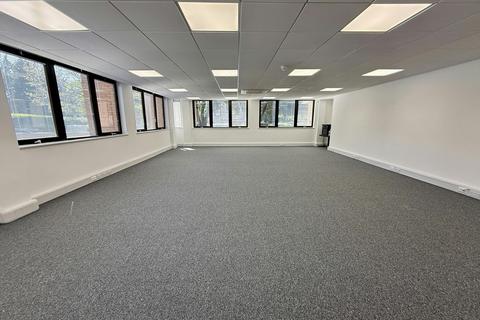 Office to rent, 2 Poole Rd Bournemouth BH2 5QY