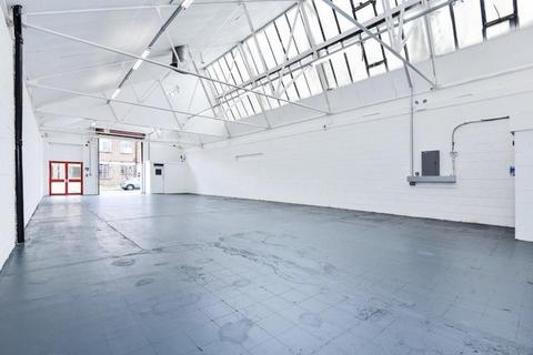 Industrial unit to rent, 7-8 East Ln Wembley HA9 7NG