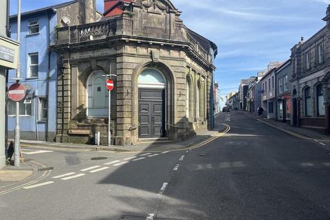 Retail property (high street) for sale, 76 Rhosmaen St Llandeilo SA19 6ER