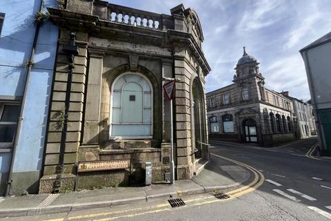 Retail property (high street) for sale, 76 Rhosmaen St Llandeilo SA19 6ER