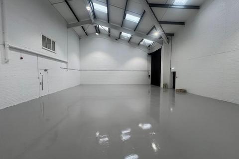 Warehouse to rent, Ashburton Rd W Manchester M17 1RW