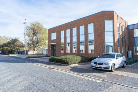 Warehouse to rent, Dolphin Way Shoreham By Sea BN43 6QB