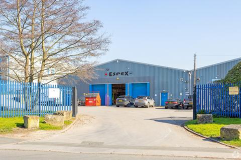 Warehouse to rent, Amberley Rd Leeds LS12 4BD