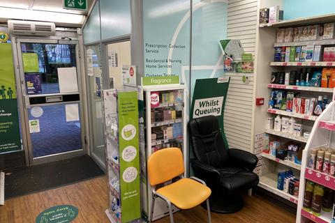Retail property (high street) to rent, 74-78 Kennington Rd London SE11 6NL