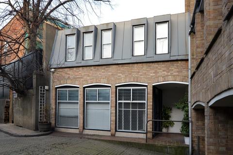 Office to rent, 7 Rosehart Mews London W11 3TY