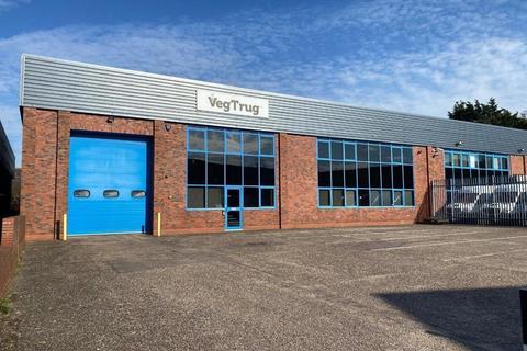 Warehouse to rent, Wyncolls Rd Colchester CO4 9HZ