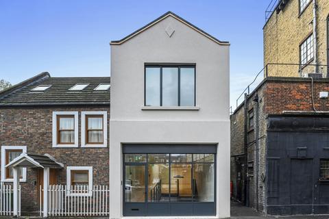Office to rent, 2 Munden St London W14 0RH