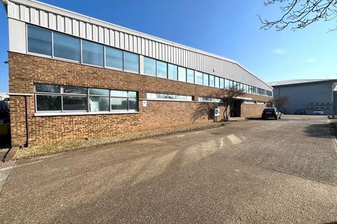 Warehouse to rent, 20 Freebournes Rd Witham CM8 3UH
