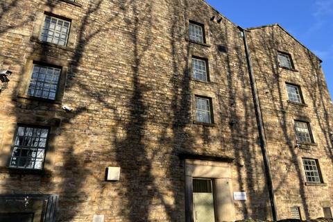 Warehouse to rent, 35 St Georges Quay Lancaster LA1 1RD