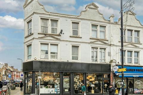 Retail property (high street) to rent, 220-222 West Hendon Broadway London NW9 7EE