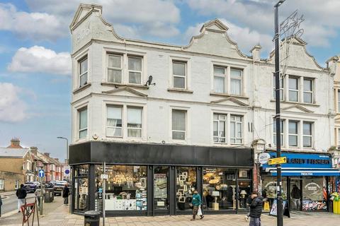 Retail property (high street) to rent, 220-222 West Hendon Broadway London NW9 7EE