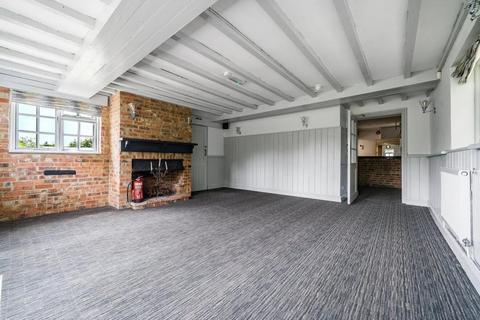 Retail property (high street) for sale, Brimpton Common Reading RG7 4RN