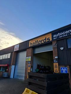 Warehouse to rent, 77-81 Sumner Rd Croydon CR0 3LN