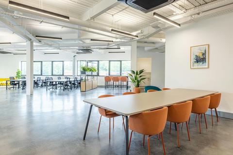 Office to rent, 242 Acklam Rd London W10 5JJ
