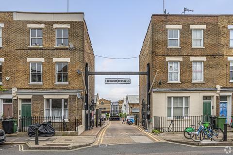 Office to rent, Blythe Rd London W14 0HN
