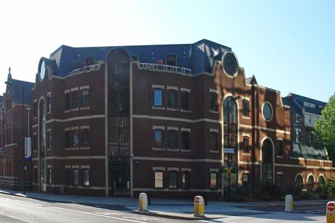 Office to rent, 177-179 Hammersmith Rd London W6 8BS