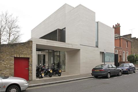 Office to rent, 31 Vernon St London W14 0RJ