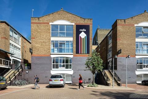 Office to rent, 189 Munster Rd London SW6 6AW