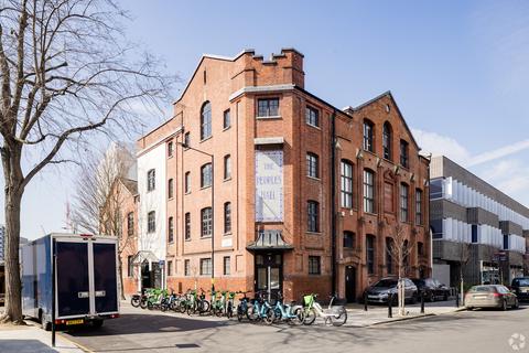 Office to rent, 2 Olaf St London W11 4BE